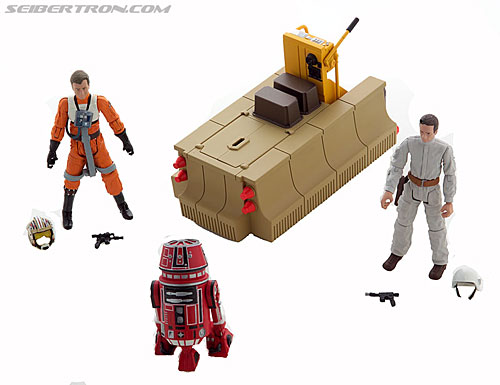 Toy Fair 2009: Hasbro Official Images: Star Wars - Transformers Event: 009-SW-Scramble-on-Yavin