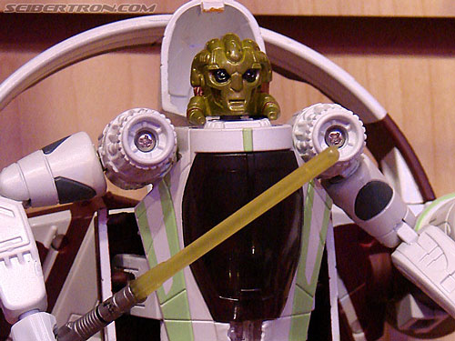 Toy Fair 2009: Star Wars Product Display Area - Transformers Event: Dsc01934a