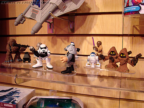 Toy Fair 2009: Star Wars Product Display Area - Transformers Event: Dsc01984