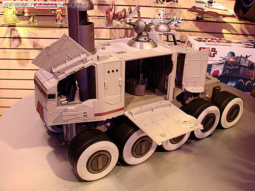 Toy Fair 2009: Star Wars Product Display Area - Transformers Event: Dsc01992