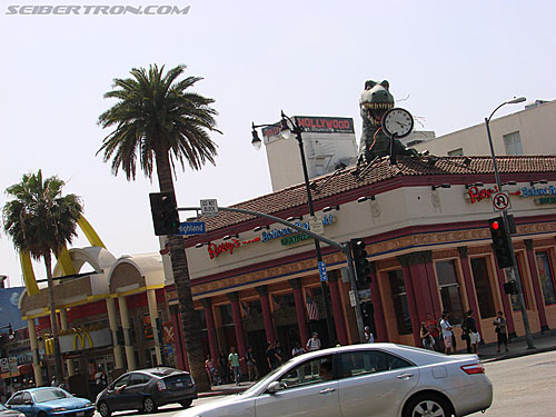 BotCon 2009: A Day in Hollywood Tour - Transformers Event: DSC04329