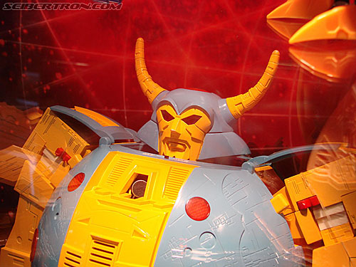 BotCon 2009: G1 Unicron ... the Holy Grail!!! - Transformers Event: DSC04687