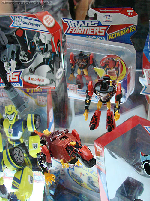 BotCon 2009: Transformers Animated figures - Transformers Event: DSC04698