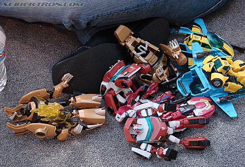 BotCon 2009: Transformers Animated figures - Transformers Event: DSC05638