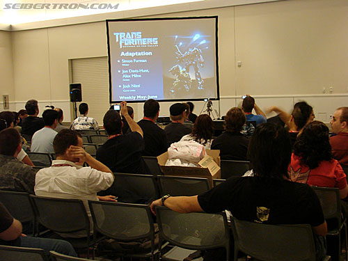 BotCon 2009: Panels and People - Transformers Event: DSC05204