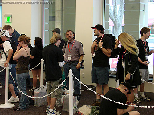 BotCon 2009: Panels and People - Transformers Event: DSC05207