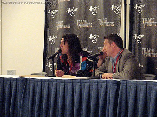BotCon 2009: Panels and People - Transformers Event: DSC05355