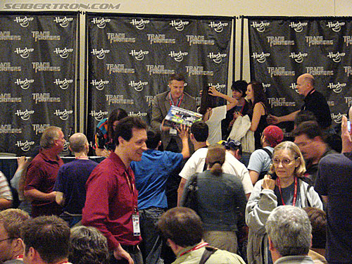 BotCon 2009: Panels and People - Transformers Event: DSC05374