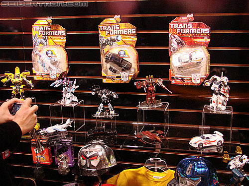 Toy Fair 2010: Transformers Generations - Transformers Event: DSC04821
