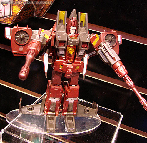 Toy Fair 2010: Transformers Generations - Transformers Event: DSC04840da