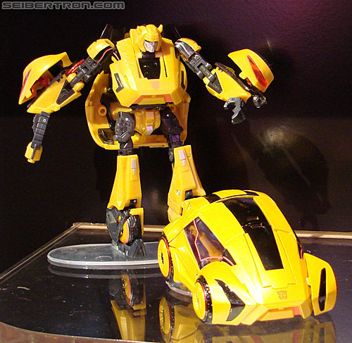 Toy Fair 2010: Transformers Generations - Transformers Event: DSC04961a