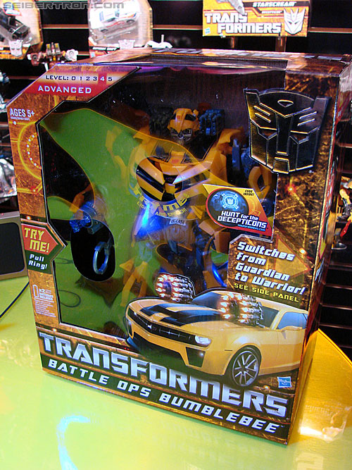 Toy Fair 2010: Transformers Movie-verse - Transformers Event: DSC04810