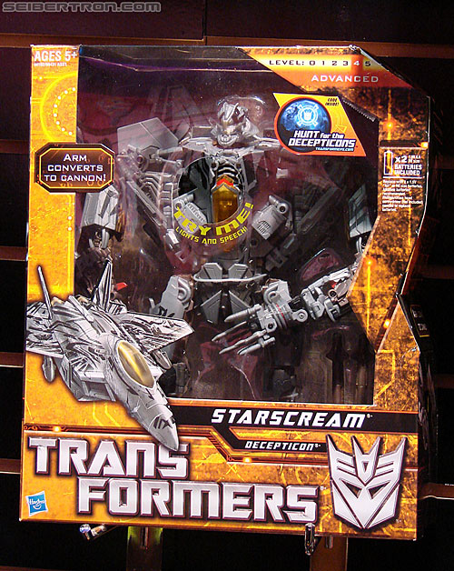 Toy Fair 2010: Transformers Movie-verse - Transformers Event: DSC04814