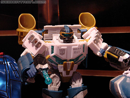 Toy Fair 2010: Transformers Movie-verse - Transformers Event: DSC04835