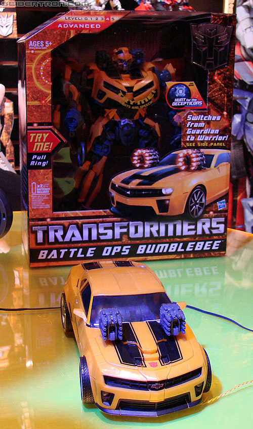 Toy Fair 2010: Transformers Movie-verse - Transformers Event: DSC04855a