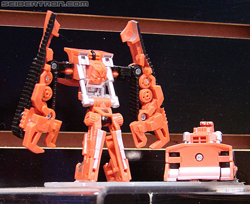 Toy Fair 2010: Transformers Movie-verse - Transformers Event: DSC05021