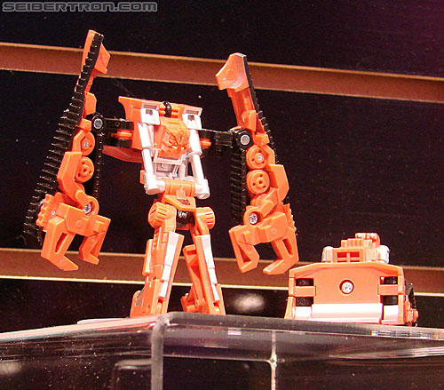 Toy Fair 2010: Transformers Movie-verse - Transformers Event: DSC05022