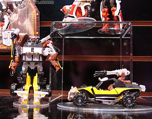 Toy Fair 2010: Transformers Movie-verse - Transformers Event: DSC05025