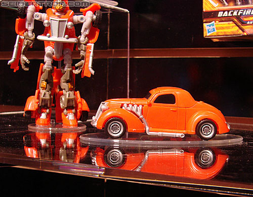 Toy Fair 2010: Transformers Movie-verse - Transformers Event: DSC05026