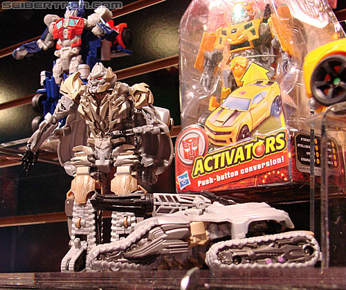 Toy Fair 2010: Transformers Movie-verse - Transformers Event: DSC05038