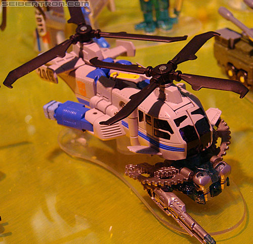 Toy Fair 2010: Transformers Power Core Combiners - Transformers Event: DSC04870a