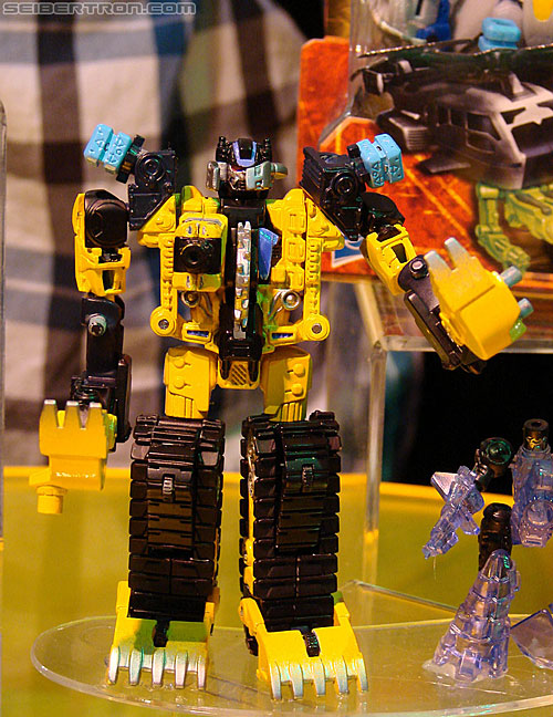 Toy Fair 2010: Transformers Power Core Combiners - Transformers Event: DSC04880