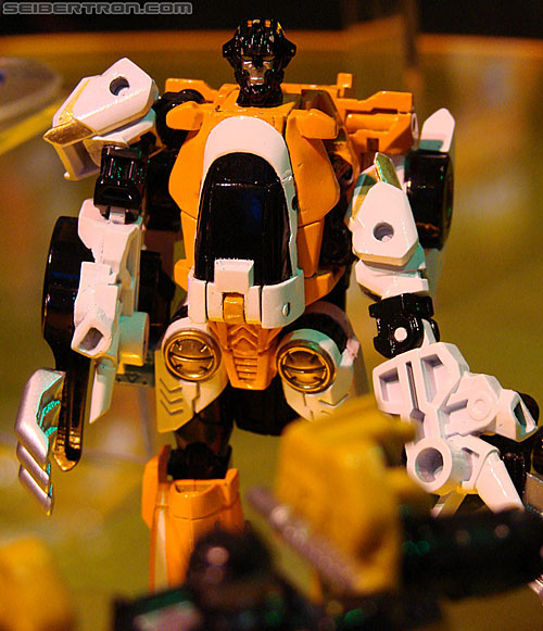 Toy Fair 2010: Transformers Power Core Combiners - Transformers Event: DSC04893a