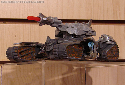 Toy Fair 2010: Transformers RPMs - Transformers Event: DSC04910