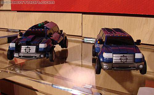 Toy Fair 2010: Transformers RPMs - Transformers Event: DSC04914