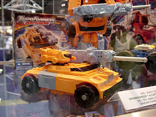Wizard World 2003 - Transformers Event: DSC03570