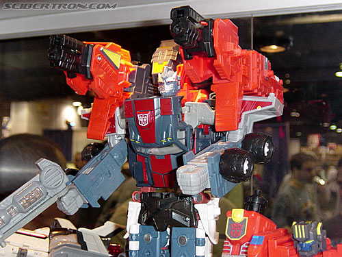 Wizard World 2003 - Transformers Event: DSC03588