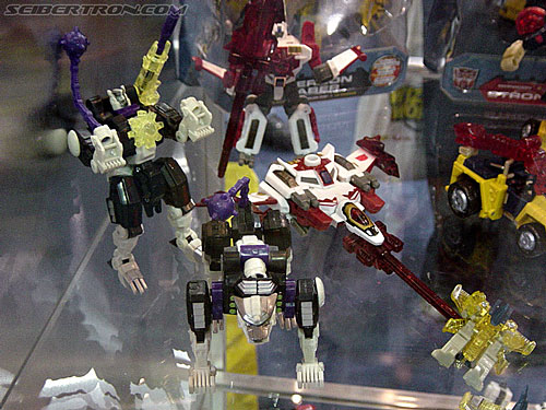 Wizard World 2003 - Transformers Event: DSC03602