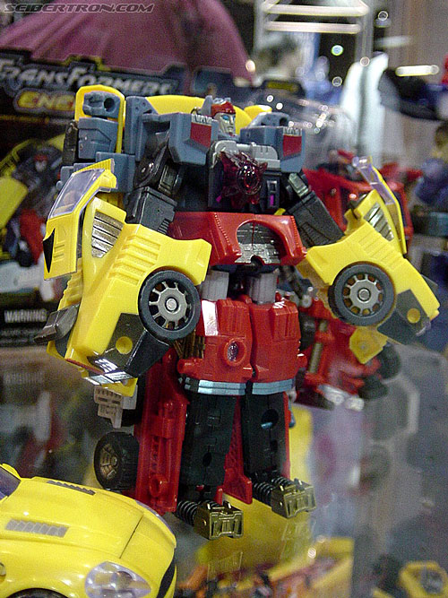 Wizard World 2003 - Transformers Event: DSC03604
