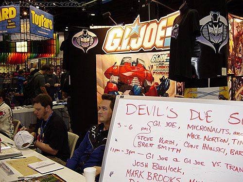 Wizard World 2003 - Transformers Event: DSC03637