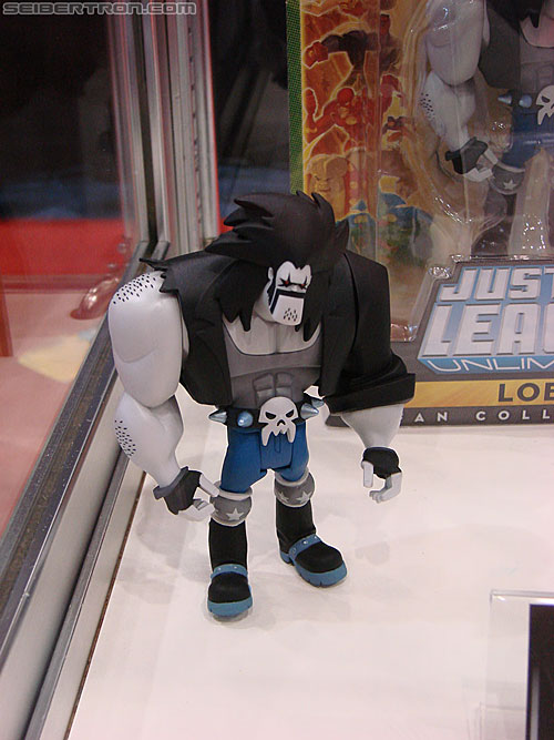C2E2: Chicago Comic and Entertainment Expo - Transformers Event: