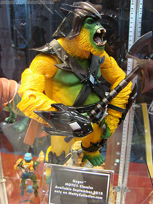 C2E2: Chicago Comic and Entertainment Expo - Transformers Event: MOTUC Gygor
