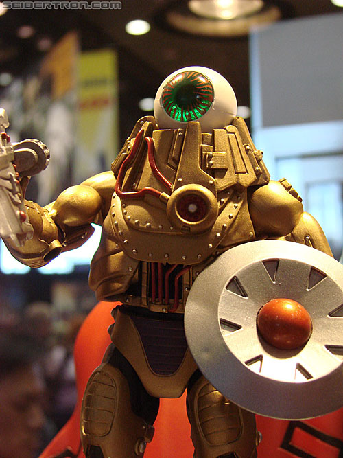 C2E2: Chicago Comic and Entertainment Expo - Transformers Event: MOTUC Optikk