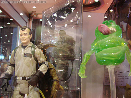 C2E2: Chicago Comic and Entertainment Expo - Transformers Event: Ghostbusters Peter Venkman and Slimer