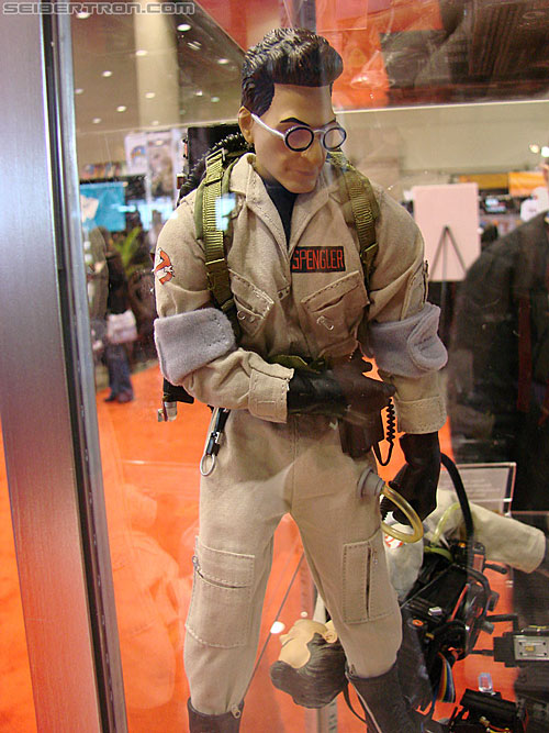 C2E2: Chicago Comic and Entertainment Expo - Transformers Event: Ghostbusters Egon Spengler (12" figure)