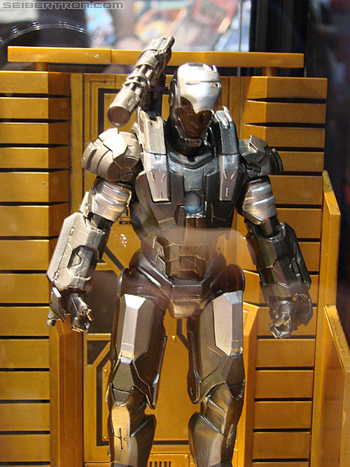 C2E2: Chicago Comic and Entertainment Expo - Transformers Event: War Machine