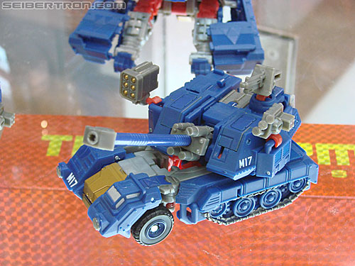 BotCon 2010: Transformers Generations toys - Transformers Event: DSC02906