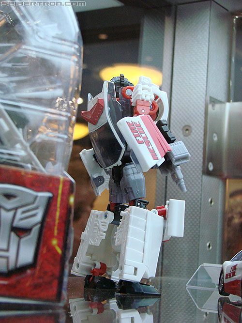 BotCon 2010: Transformers Generations toys - Transformers Event: DSC02940