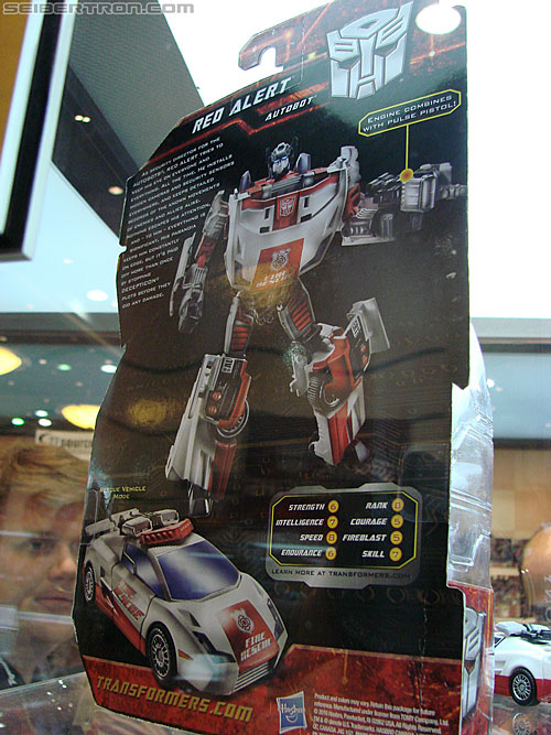 BotCon 2010: Transformers Generations toys - Transformers Event: DSC02941