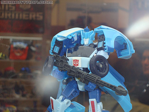 BotCon 2010: Transformers Generations toys - Transformers Event: DSC03004