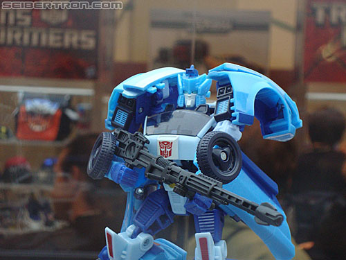 BotCon 2010: Transformers Generations toys - Transformers Event: DSC03005