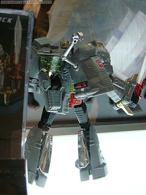 Transformers News: Gallery of Masterpiece Grimlock from Botcon 2010 Image
