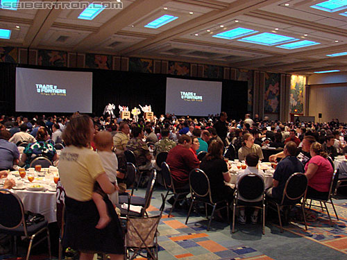 BotCon 2010: "Hall of Fame" Display Area and Awards Dinner - Transformers Event: DSC03506