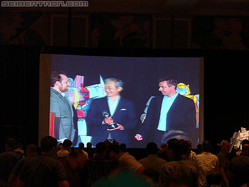 BotCon 2010: "Hall of Fame" Display Area and Awards Dinner - Transformers Event: DSC03535