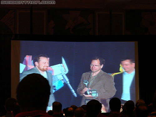 BotCon 2010: "Hall of Fame" Display Area and Awards Dinner - Transformers Event: DSC03544