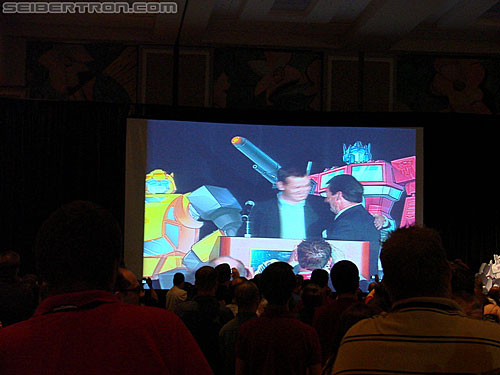 BotCon 2010: "Hall of Fame" Display Area and Awards Dinner - Transformers Event: DSC03564